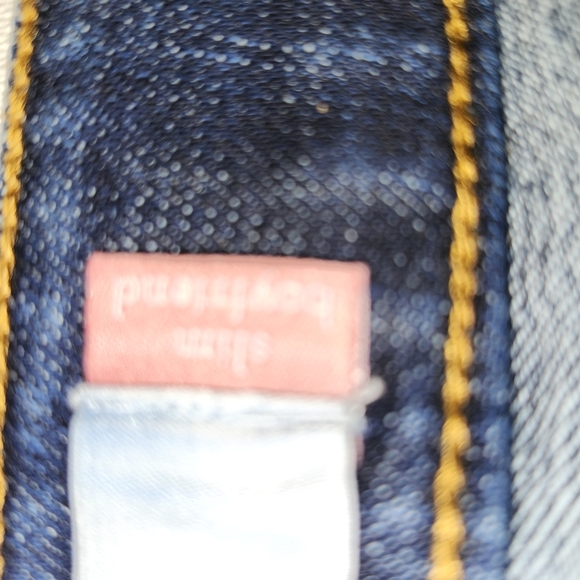 Cabi Star-Patterned Dark Wash Jeans With Fringed Hem LIKE NEW! - Picture 7 of 9